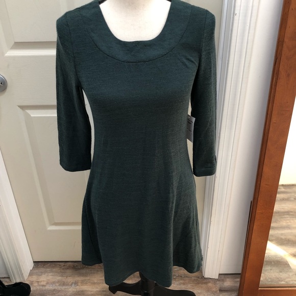 Papillon thin knit sweater dress NEW Size M - Picture 2 of 6
